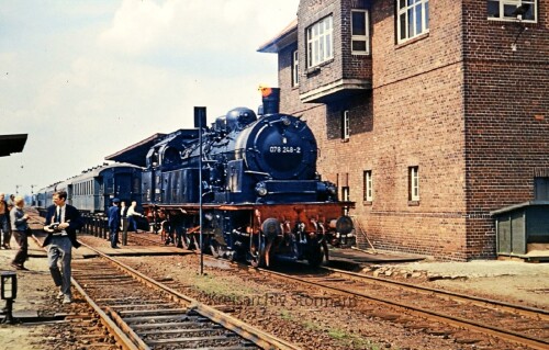 Luneburg-Bahnhof-1969-BR-078-248-nach-Dannenberg-2.jpg