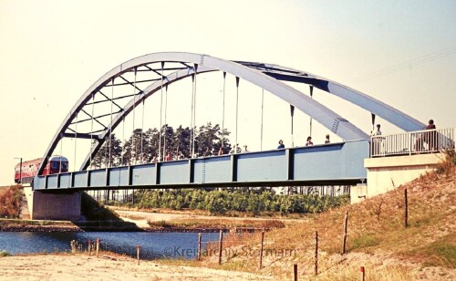 Gros-Oesingen-Eisenbahnbrucke-1974-Wittingen-2.jpg