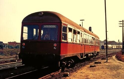 Soltau-Bahnhof-1976-Mak-Triebwagen-a-1.jpg