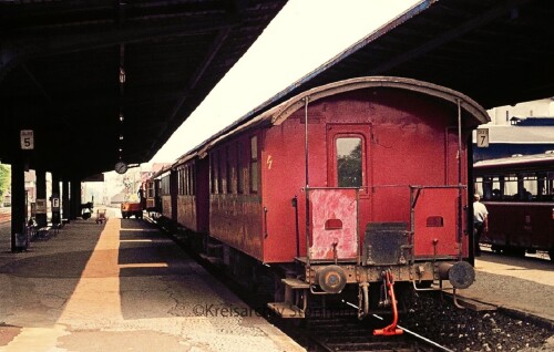 Soltau-Bahnhof-1976-Mak-Triebwagen-a-5.jpg