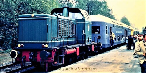 V-65-1987-Harsefeld-Bahnhof-MAK-600-D-DoSto-LBE-Lubeck-Buchener-Eisenbahn-Doppelstockwagen-BHE-281.jpg
