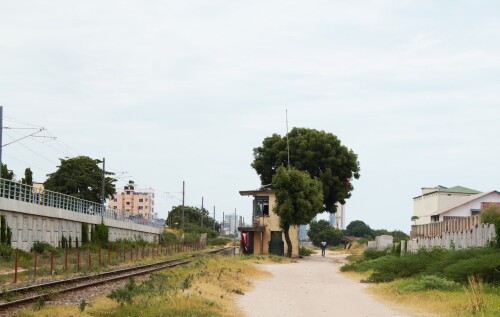 20240225 Daressalam Bahnhof Schienen Schwellen Signale Weichenzunge Stellhebel (8)