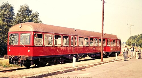 Mariagluck-Bahnhof-MAK-Triebwagen-1974-1.jpg