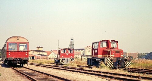 Mariagluck-Bahnhof-MAK-Triebwagen-Kali-und-Salz-AG-Werkslok-1974-2.jpg