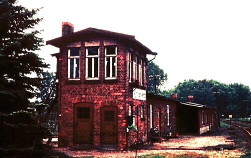 Wittingen-West-altes-Stellwerk-1974-2.jpg