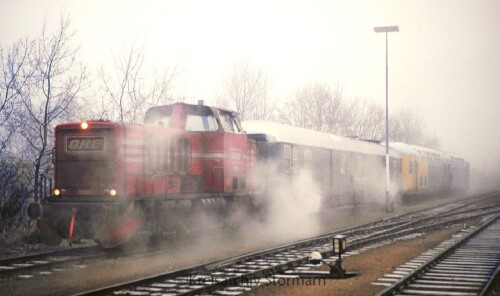 1981 Lüneburg Bahnhof MAK D 800 DB DoSto Doppelstockwagen DAB 50 LBE (1)