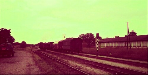 1965-Trittau-Bahnhof-BR_050_BR50_mit_Kabine_Donnerbuchse_DB_Deutsche_Bundesbahn-5.jpg