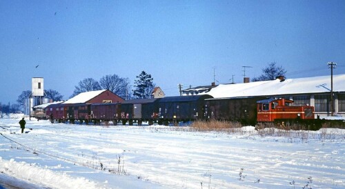 1965_Kof-3_BR-323_Trittau-Bahnhof-Guterverkehr-3.jpg