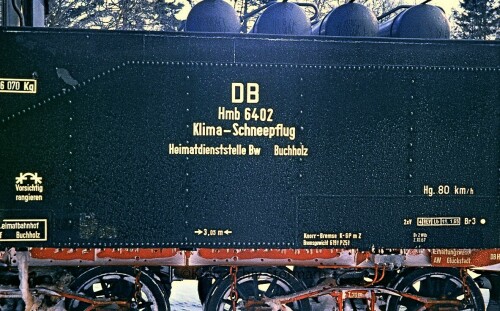 Trittau-Bahnhof-BR-212-1969-Schneepflug-BR-212-V100-DB-2.jpg