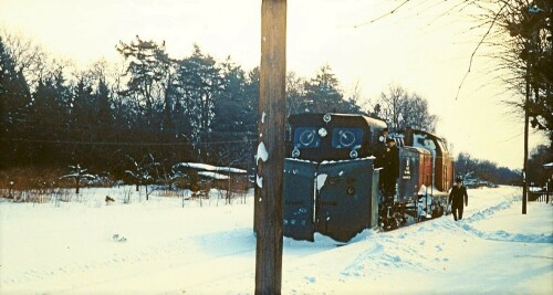 Trittau-Bahnhof-BR-212-1969-Schneepflug-BR-212-V100-DB-3.jpg