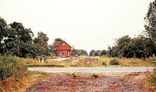 Dwerkathen_Bahnhof_Haltestelle_1977_Schieneruckbau_Stilllegung_Bahnstrecke_Schwarzenbek_Bad_Oldesloe-9.jpg