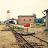 Mollhagen_Bahnhof_Haltestelle_1975_Raiffeisen_Eisenbahn_DB-5