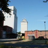 Mollhagen_Bahnhof_Haltestelle_2023_Raiffeisen-1