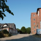 Mollhagen_Bahnhof_Haltestelle_2023_Raiffeisen-2