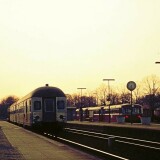 Schwarzenbek_Bahnhof_1976_Nahverkehr_Silberling_Schienenbus_BR_212-1