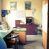 Trittau-Bahnhof-Innenansichten-1976-Fahrkartenschalter-Flur-9