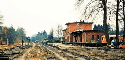 trittau1981demontage-Gleise-Bahnhof-7.jpg