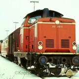 bad_oldesloe_Rumpel_Rolfshagen_1974_Filmaufnahmen_Deutsche_Bundesbahn_Werbefilm_BR_212_TEE_Waggon_IC_purpurrot-1