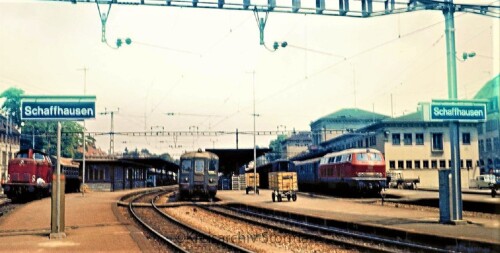 1973_SBB_Bahnhof_schaffhausen_V320_001_BR232_001_DB_BR212.jpg