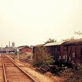 1973_bahnhof_bad_oldesloe_Zufahrt_blumenau-4_gedeckter_Guterwagen