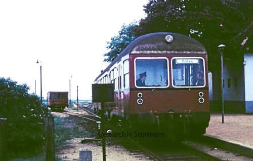 MAK_Triebwagen_Brome_Bahnhof_1974-3.jpg