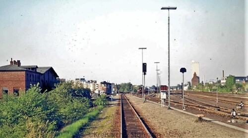 Bahnhof_Bad_Oldesloe_1976_Gleisvorfeld-5.jpg