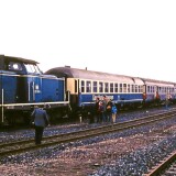 1984_Stederdor_Bahnhof_BR_212_Gesellschaftswagen_WGmh__Silberlinge_f