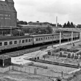 BR_218_Nahverkehr_Ozeanblau_Silberling_N_Wagen_bad_Oldesloe_Bahnhof_1997_Bau_ZOB