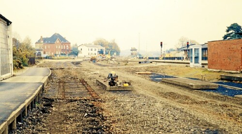 Bahnhof_Bad_Oldesloe_Umbau_Modernisierung_1987_Gleisbild_Ruckbau_Nahverkehr-6.jpg