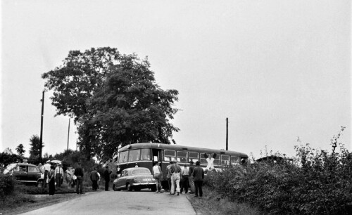Bahnubergang_Unfall_Zug_Schienenbus_1963_Bad_Oldesloe_Elmshorn_EBOE-2.jpg