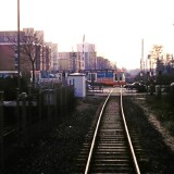 Braunschweig_Eisenbahnstrecke_Ehlershausen_1984_Bahnubergang