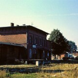 Bahnhof_Hollenbek_1970_-Kaiserbahn_Empfang_Guterschuppen-2