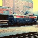 DE_2000_Henschel_BR_202.0-DB_Versuchslok_Dieselelektriesch_1969_Bahnhof_Bad_Oldesloe-2---Kopie