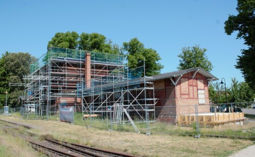 Bahnhof_Zarrentin_Zarentin_20230605_Gleise_Gleisvorfeld_Nebenbahn_Gudower_Land-4.jpg
