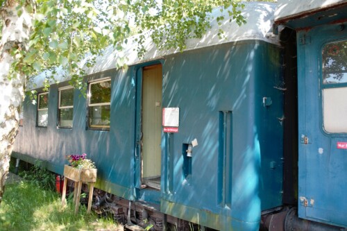 DB_Bauwagen_blauturkis_Umbauwagen_preusische_Erlebnisbahn_Ratzeburg_Schmilau_Bahnhof_2023-3.jpg