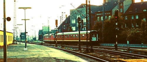 VT_92.5-Kartoffelkafer_Hildesheim_VT_08.5-Bahnhof_Schlepptreibwagen_Kartoffelkafer_1969.jpg