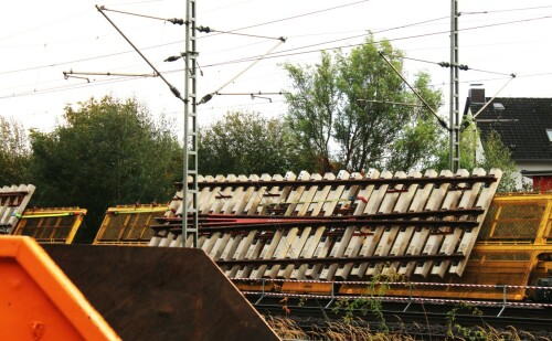 Schwarzenbek_Bahnhof_Tausch_Weichen_Bauzug_2024_Okt_Streckenerneuerung_Zug-ea-1.jpg