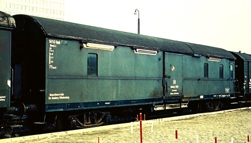 Dienstwagen_DB_Schieneninstandhaltung_Hamburg_Wandsbek_GbF_Guterbahnhof_Fahrzeugschau_DB_Deutsche_Bundesbahn.jpg