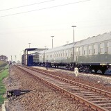 Norddeich_Bahnhof_Waschstrase_ZUG_chormoxydgrun_UIC_D-Zug_Waggons