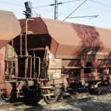 Schotterwagen_Schuttwagen_Patinierung_Epoche_VI_6_Schwarzenbek_Bahnhof_Modernisierung_2024-8