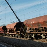 Schotterwagen_Schuttwagen_Patinierung_Epoche_VI_6_Schwarzenbek_Bahnhof_Modernisierung_2024-9