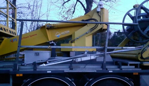 Mercedes_LKW_Zwei_Wege_Fahrzeug_Oberleitung_Montage_Schwarzenbek_Bahnhof_Modernisierung_2024_a (23)