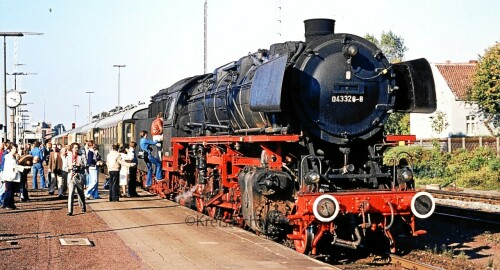 BR_043_326_Leer_Niedersachsen_Bahnhof_Dampflok_Sonderzug_a.jpg