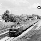 Ahrensburg_Bahnhof_Abstellgleise_Vorortzuge_1966_Nahverkehr_Lollo_V_160_Prototyp_Silberlinge_n-Wagen