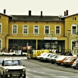 Ahrensburg_Bahnhof_Bahnhofsgebaude_LBE_Lubeck_Buchener_eisenbahngeslleschaft_1979-Bahnhofsumfeld