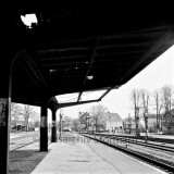 Ahrensburg_Bahnsteig_1967_Bahnsteigdach_Bahnubergan_Hagener_Allee
