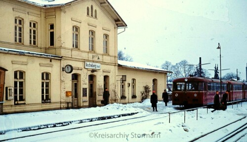 Ascheberg_Bahnhof_Schienenbus_VT_798__Winter.jpg