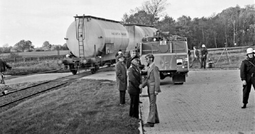 Ahrensburg-1972-Feuerwehrubung-Industriegebiet.jpg