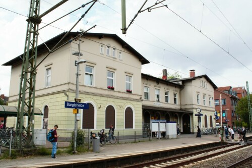 Bargteheide-Juni-2023-Bahnhof-a-1a.jpg