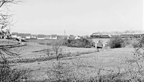 BR_42_Reinfeld_Viadukt_1958.jpg